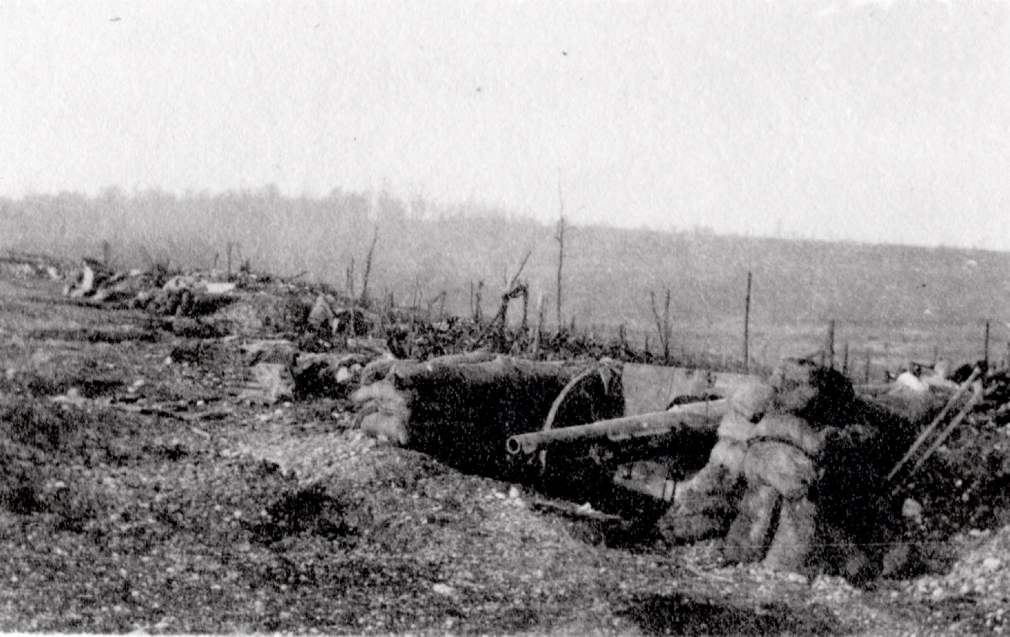 Album R. Verney p.131 gauche bas