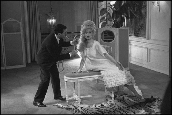 1960-christian_dior-par_Tikhomiroff-010-1