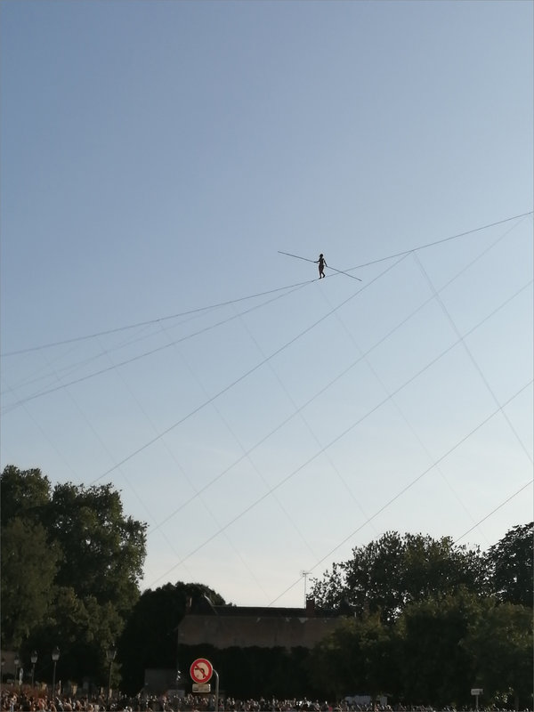 Funambule soir 250763 1