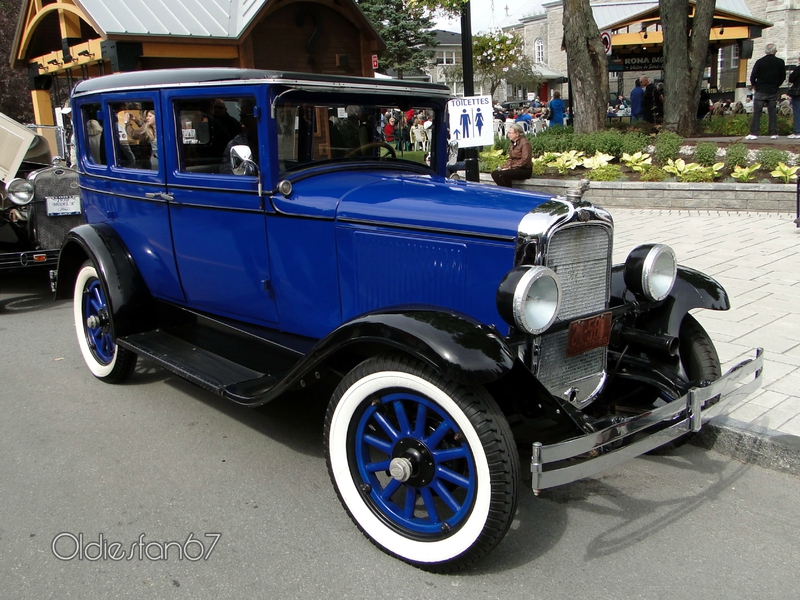 pontiac-sedan-1928-a
