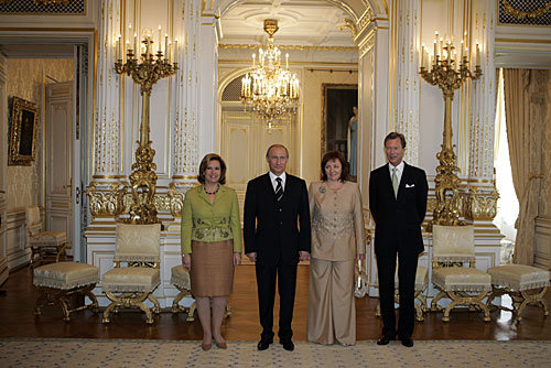 Vladimir_Putin_in_Luxembourg_24_May_2007-8
