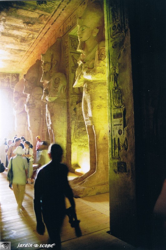 Les Temples de Abou-Simbel sauvés des eaux…