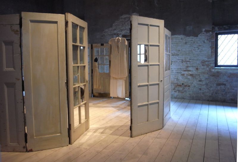 cellule louise bourgeois 1996