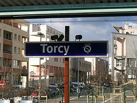 280px-RER_A_-_Gare_Torcy_9
