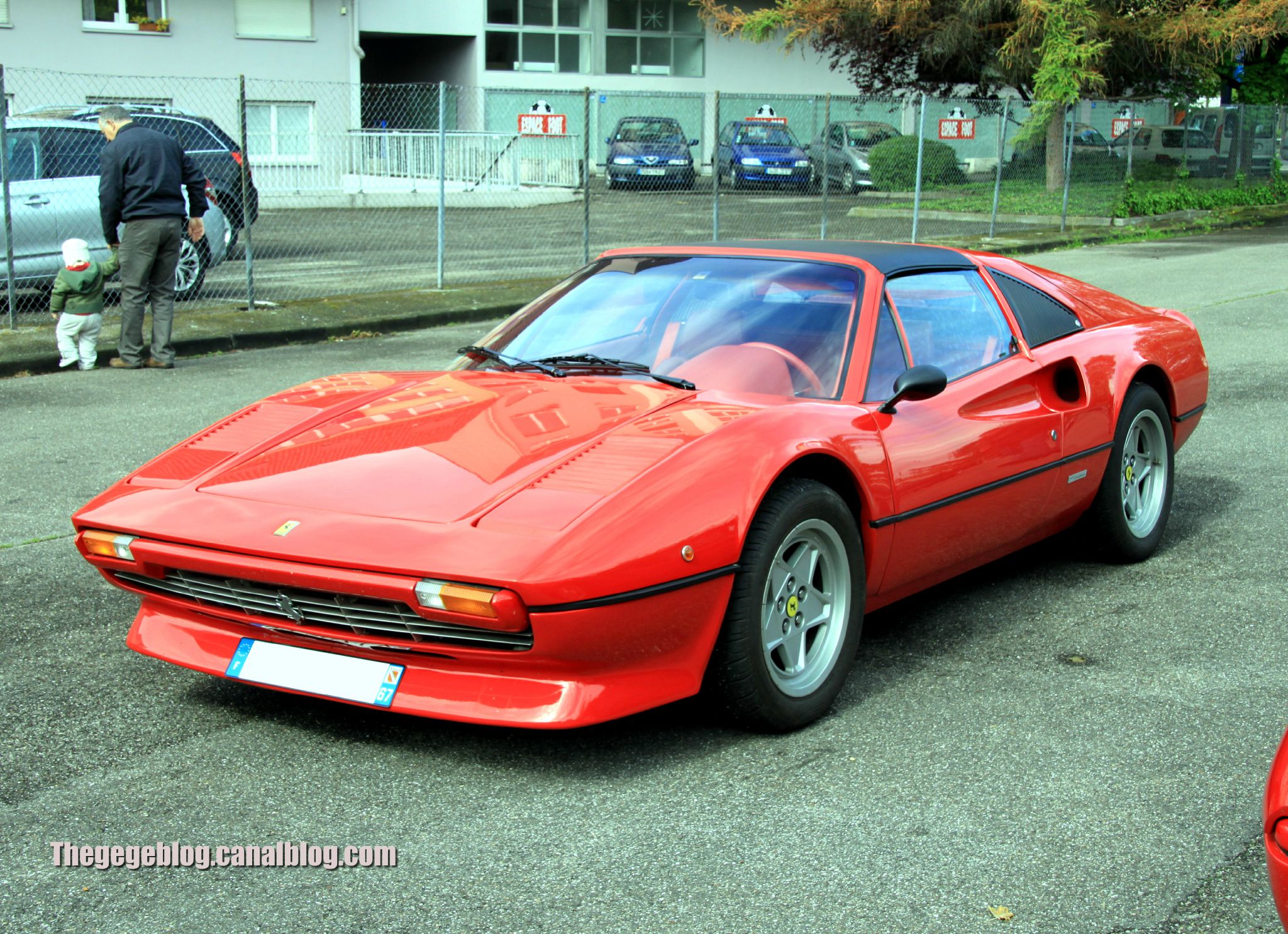 Ferrari 308 GTS (Retrorencard mai 2012) 01