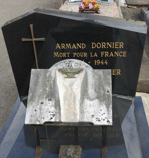 resistants a dornier plaque chaprais