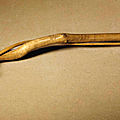 A rootwood <b>ruyi</b> <b>scepter</b>, 19th century