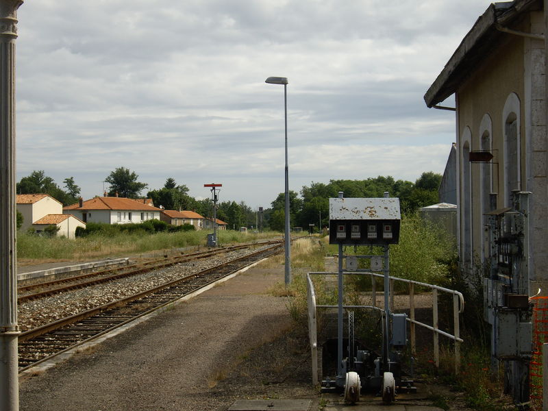 Roumazières-Loubert (16)