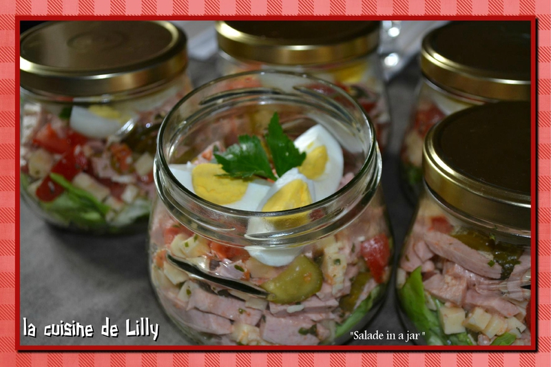 salade in a jar