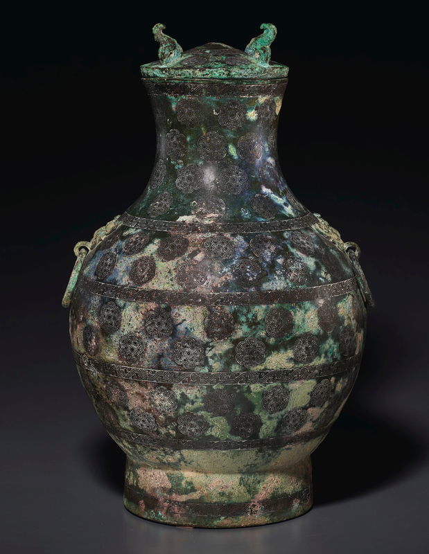 2020_NYR_18823_1514_000(a_bronze_jar_and_cover_hu_warring_states_period050517)