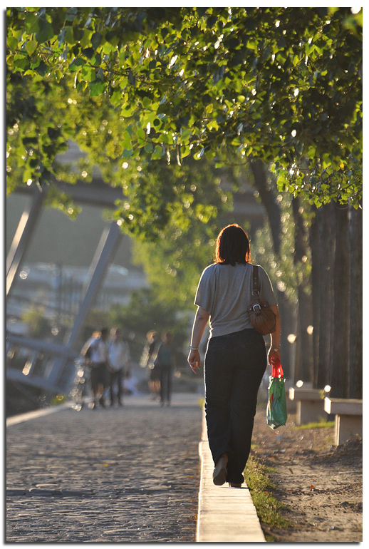 Divers_femme_bordure