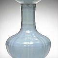 Vase in a <b>Song</b> <b>dynasty</b> <b>style</b>, Qing <b>dynasty</b>, Qianlong mark and period (1736-1795)