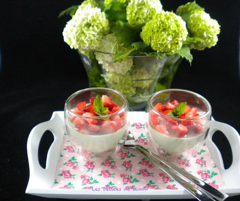 Panna cotta pistache et tartare de fraises 2