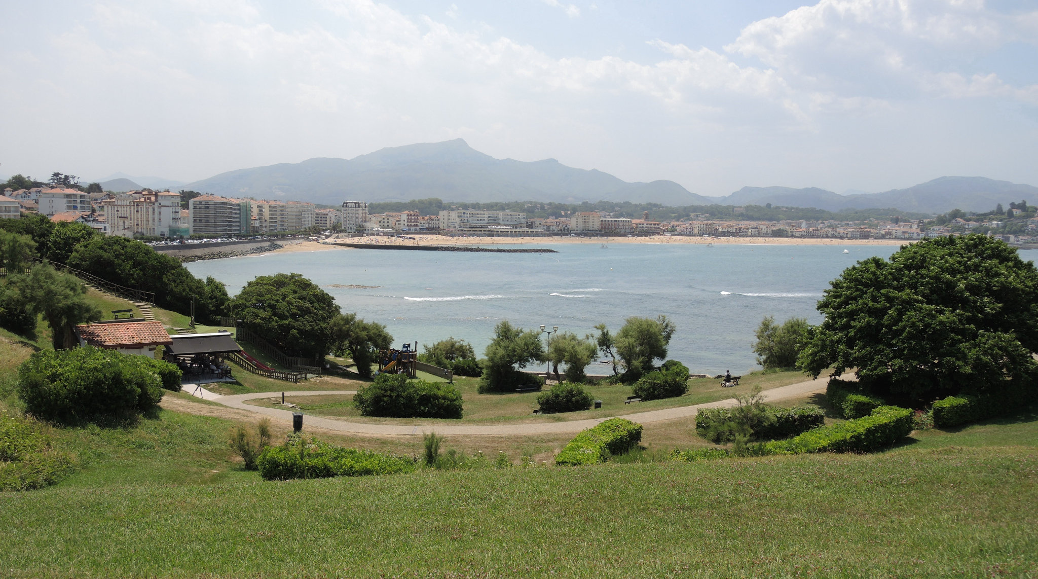 Saint-Jean-de-Luz, colline Sainte Barbe, jardin (64)