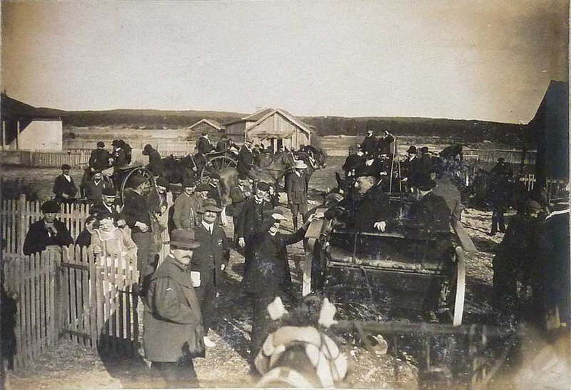 Photo-caravane-de-Maurice-Martin-départ-de-Biscarrosse-plage-mars-1905