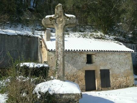 Croix des Guillandoux sous la neige Françoise Cheyrou