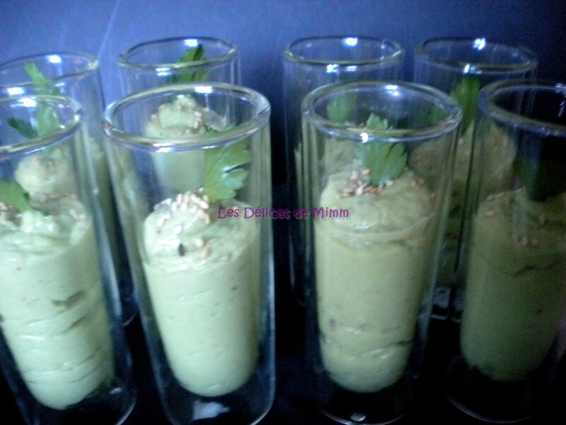 Mousse d’avocat et de truite fumée 3