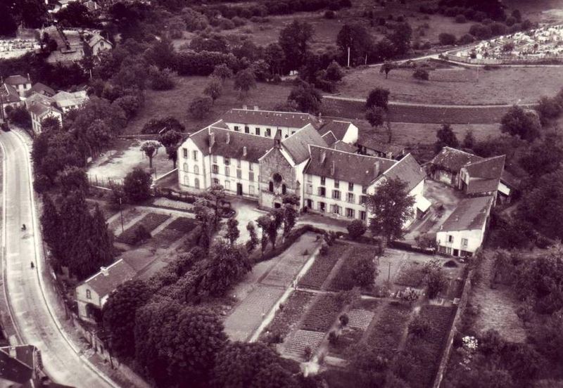 MAISON NOTRE DAME DU TEMPLE