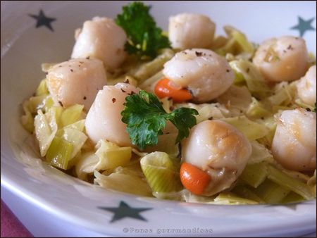 Noix de pétoncles et fondue de poireaux au curry (14)