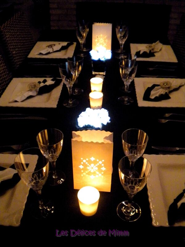 Ma table Black and White 2