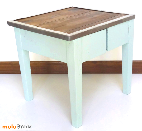 Ancienne-TABLE-de-METIER-2-muluBrok