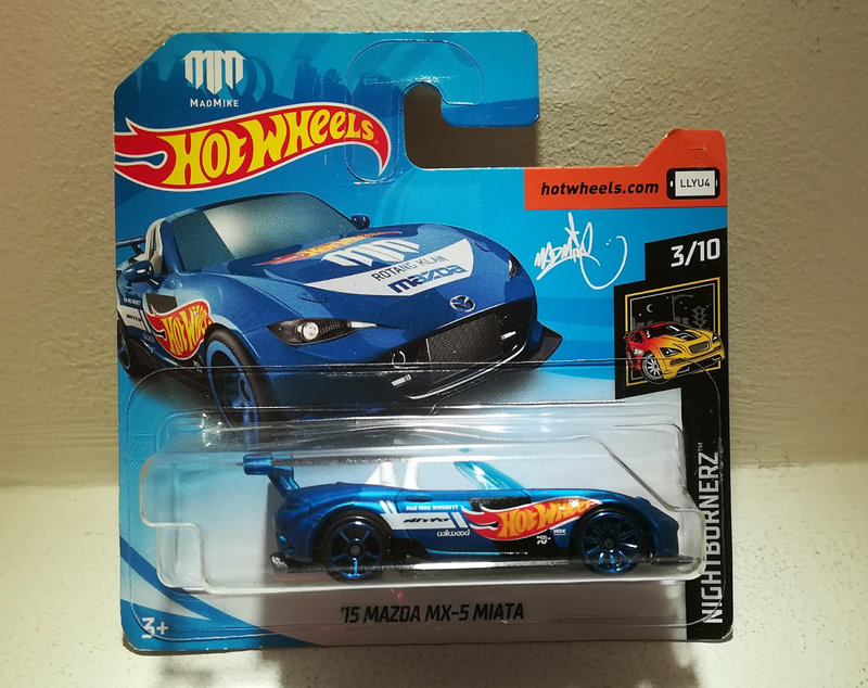 Mazda MX5 Miata de 2015 (Hotwheels)