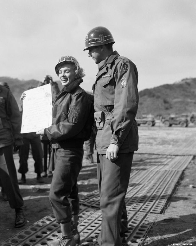 1954-02-17-korea-25th_division_honour-010-by_walt_durell-1
