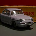  Dinky <b>Toys</b>, et voici la Panhard PL 17 !!! Une voiture différente et moderne des années 50 !