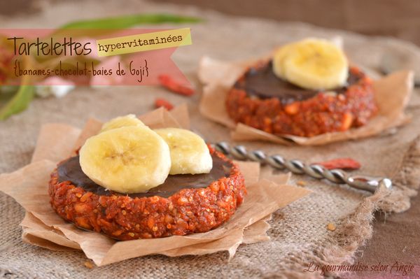 tartelettes baies de goji banane chocolat amandes