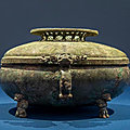 Bronze <b>He</b> Water Vessel with Beast Leggs, Chunqiu Period (771-476 BC)