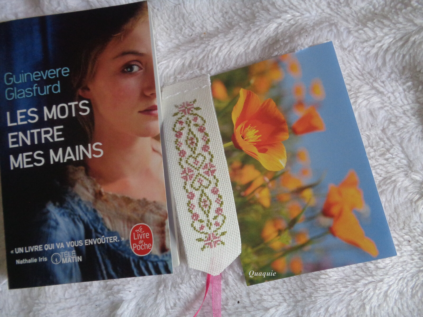 échange livre/marque page avec Céline (Calvarez)