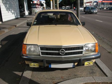 OpelCommodoreC2