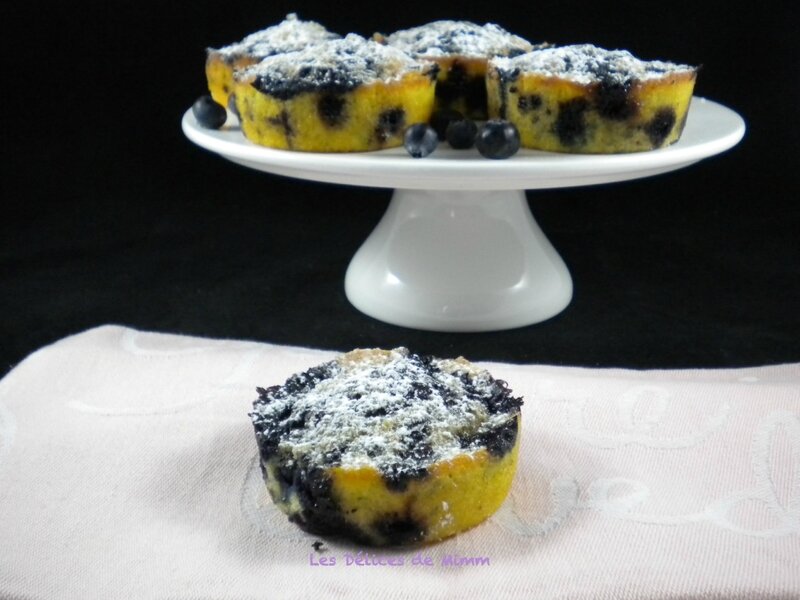 Petits moelleux amandes-myrtilles 3