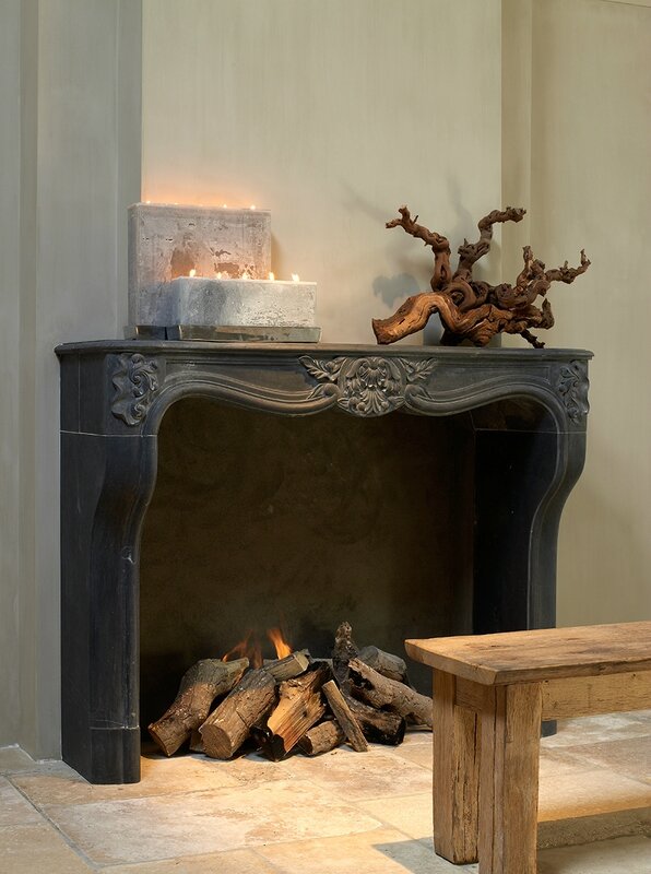 hand-carved-fireplace-3046