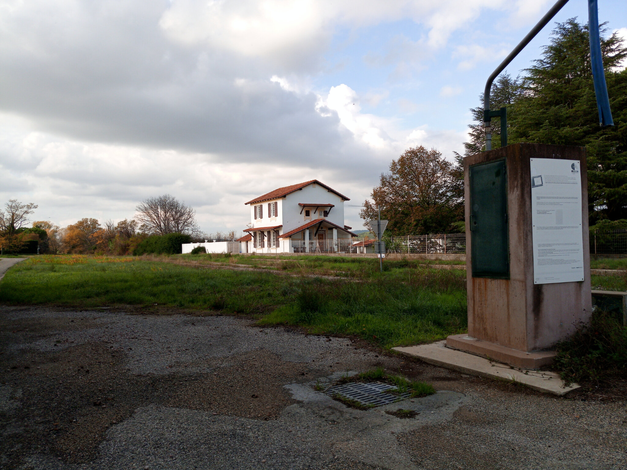 Laudun - St-Victor (Gard - 30)