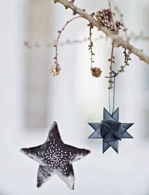 deco_noel_noir_suspensions