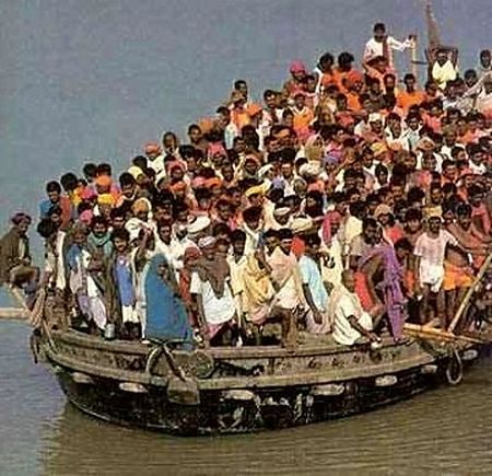 medium_boat_people