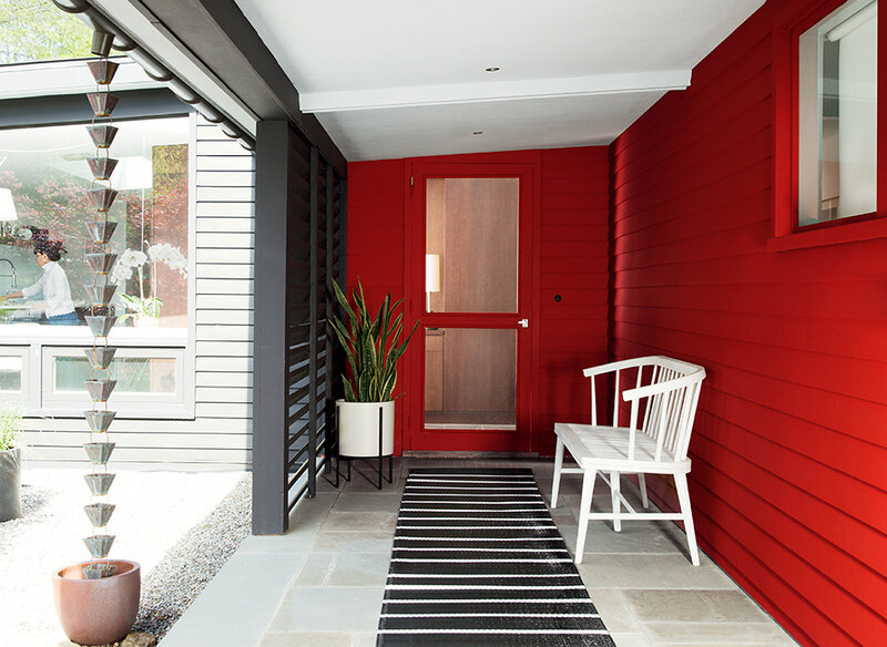 Red_Carousel_01_Modal_891x650