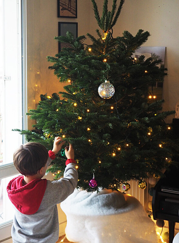 sapin-de-noel-ma-rue-bric-a-brac