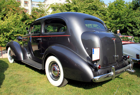 Oldsmobile_type_L_36_de_1936__34_me_Internationales_Oldtimer_meeting_de_Baden_Baden__03