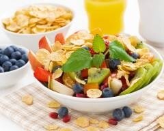 salade-de-fruits-aux-corn-flakes