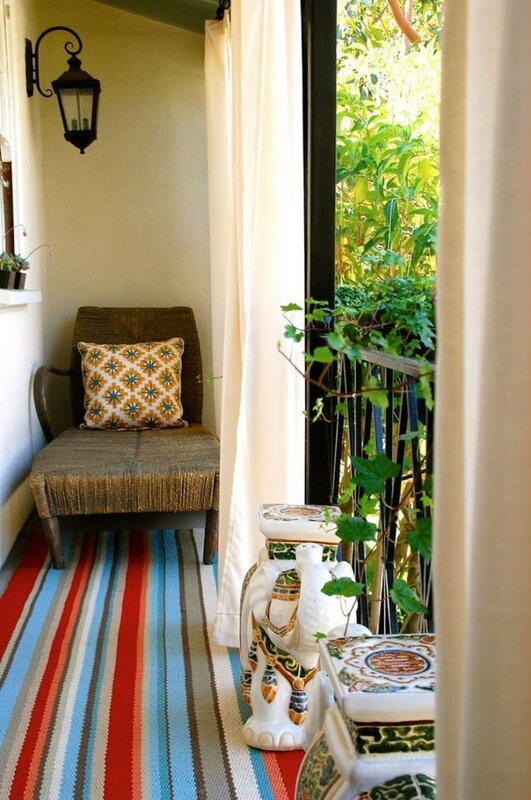 deco-balcon-plantes-grimpantes-vertes