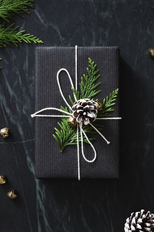 black_kraft_wrap_paper