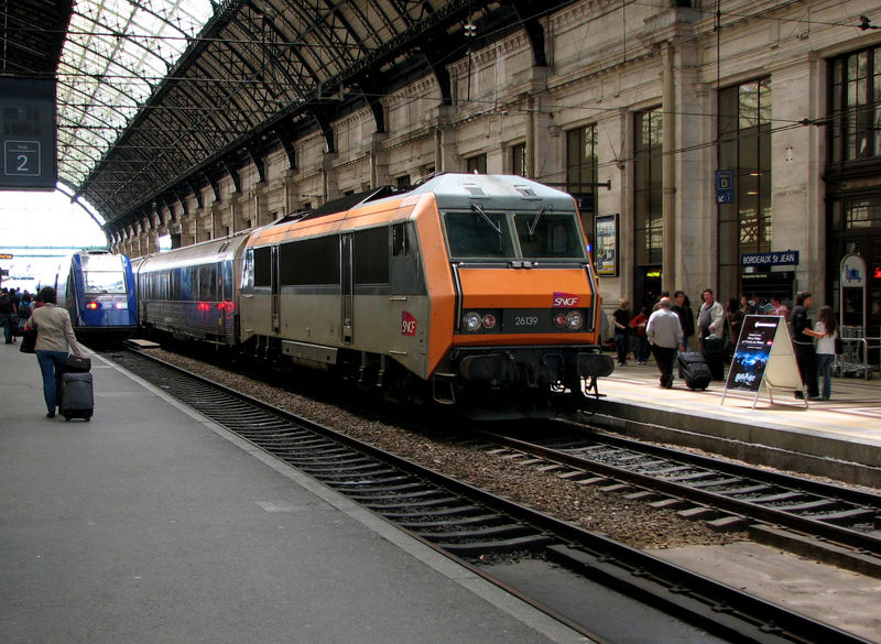 BB 26139 +train Expo 'Harry Potter', Bordeaux St Jean