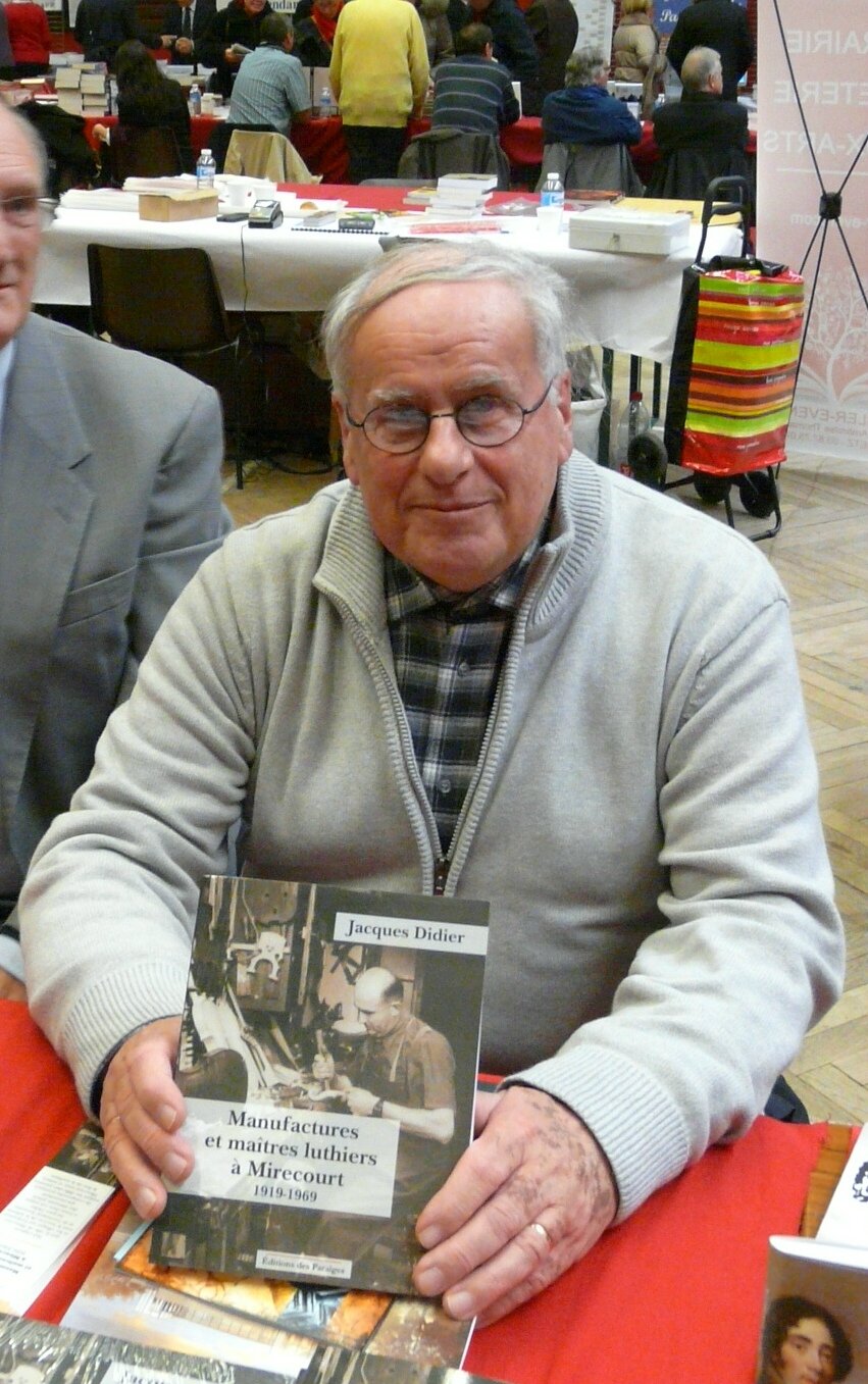 Jacques Didier présente son ouvrage sur les luthiers de Mirecourt