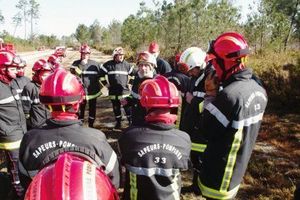Biganos fin de stage pour 12 futurs pompiers