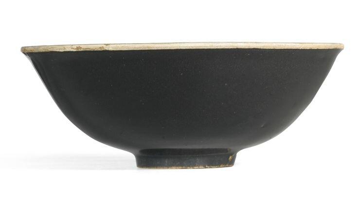 A black-glazed 'Cizhou' bowl, Song Dynasty