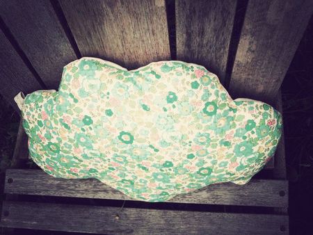 coussin nuage betsy vert