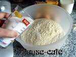 muffins_aux_raisins_noirs_et_blancs__1_