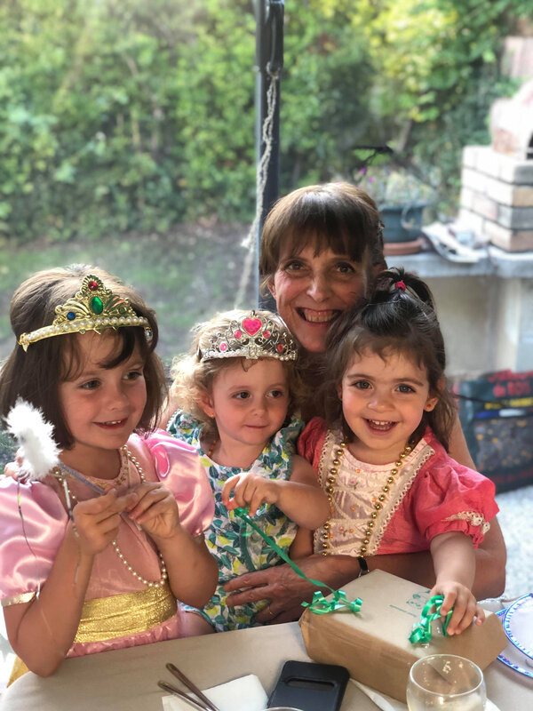 8654BCC3-5155-411D-B74B-389B8C88D523